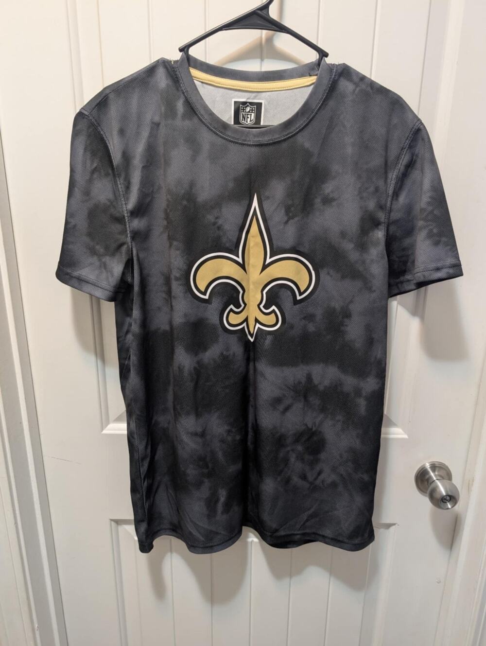 NFL Team Apparel Men's New Orleans Saints Logo T Shirt Athletic Football Size L
